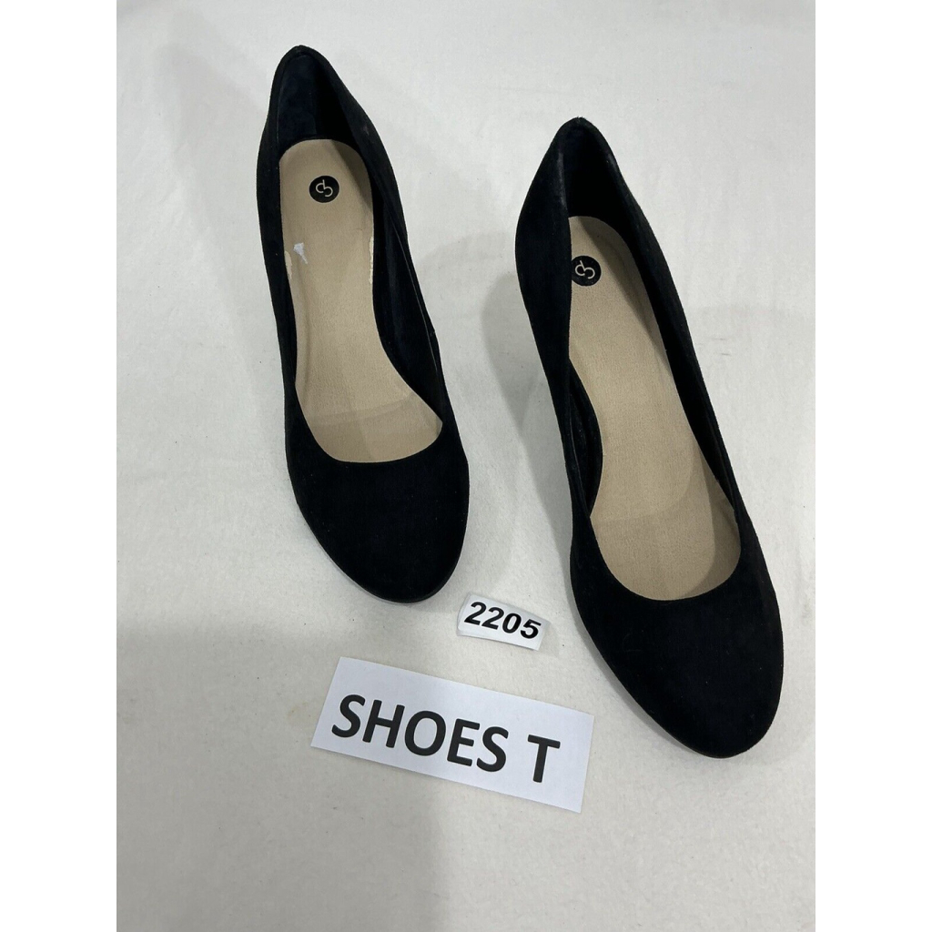 Womans Dress Barn Alicia Slip On Black Velvet Heel Pumps Size 9